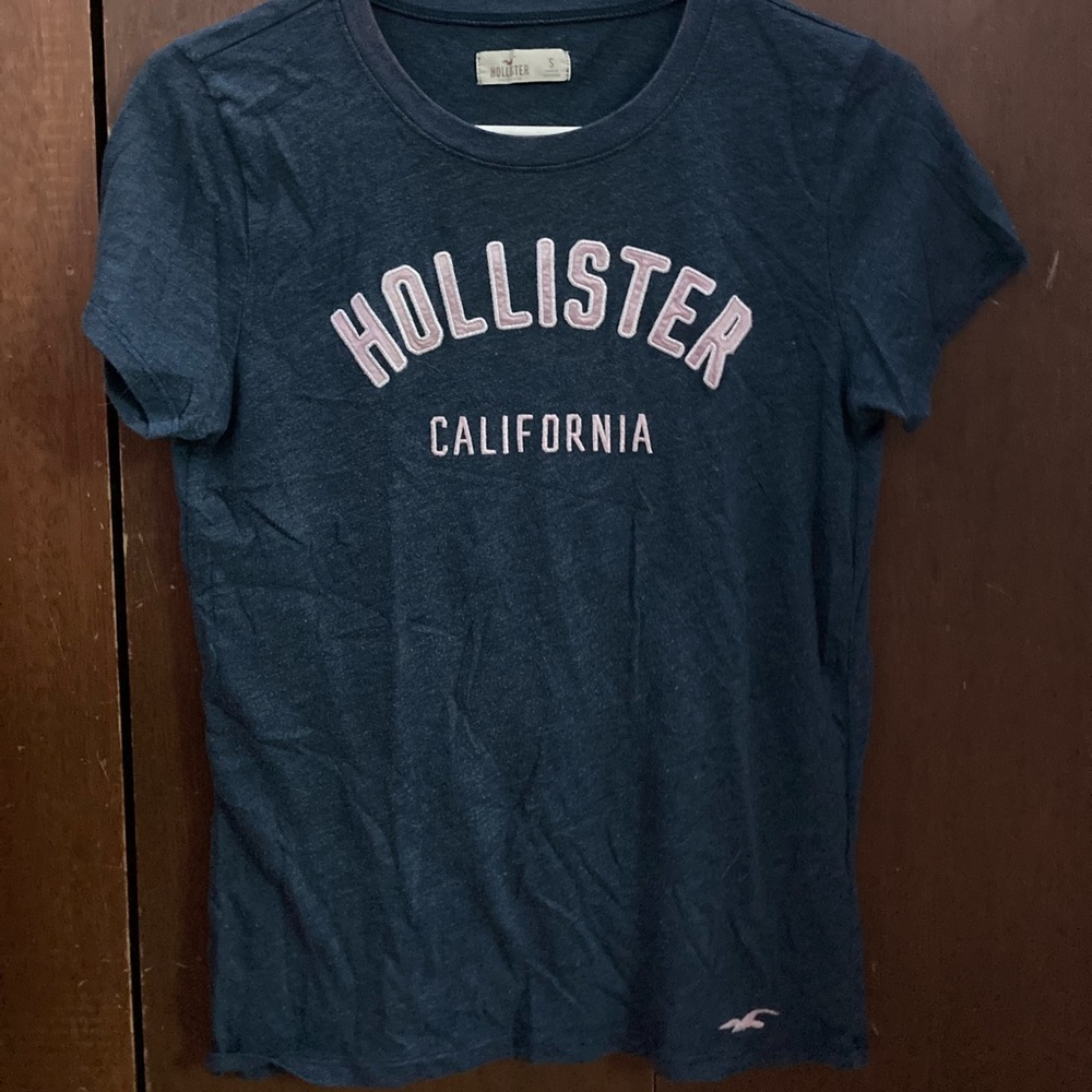 Dark blue hollister shirt